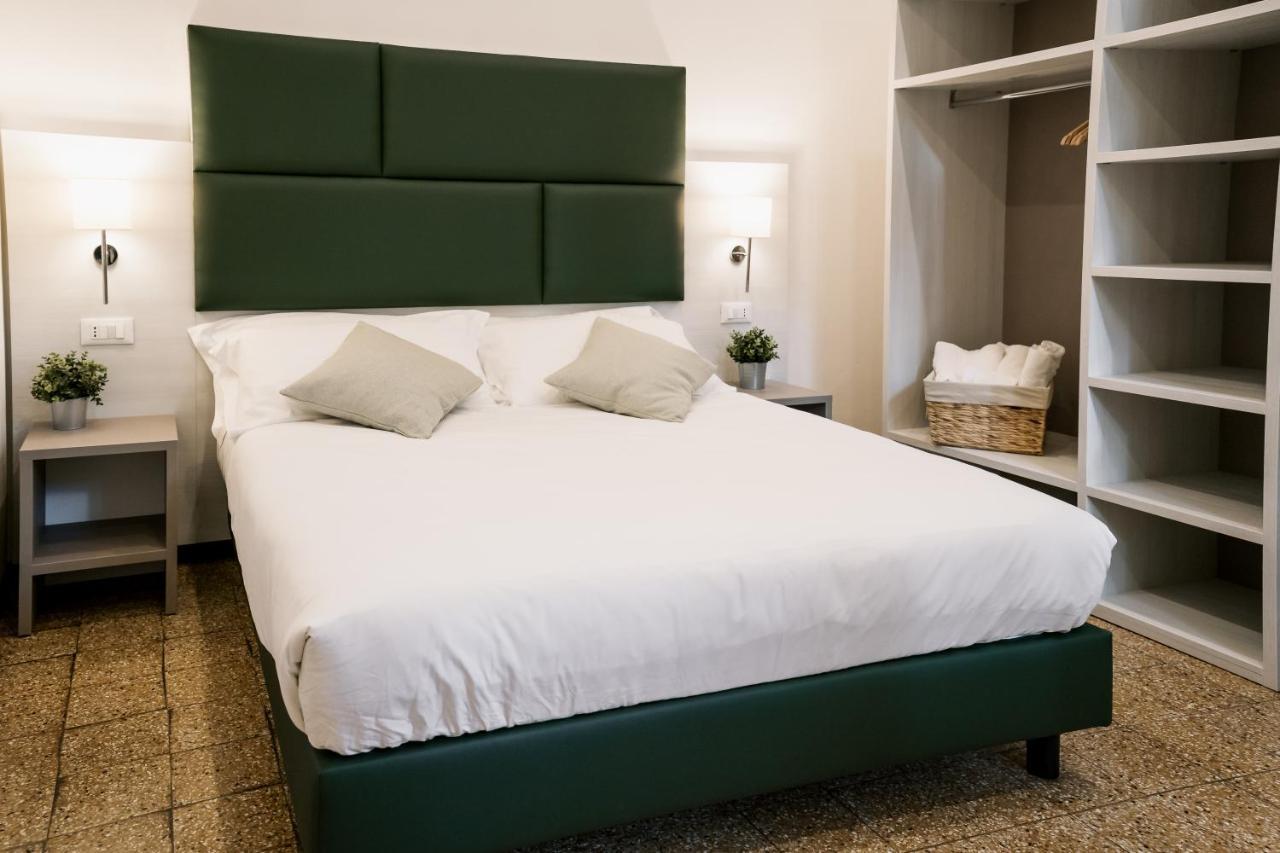 Lami Room & Apartment Кастел Сан Пиетро Терме Екстериор снимка