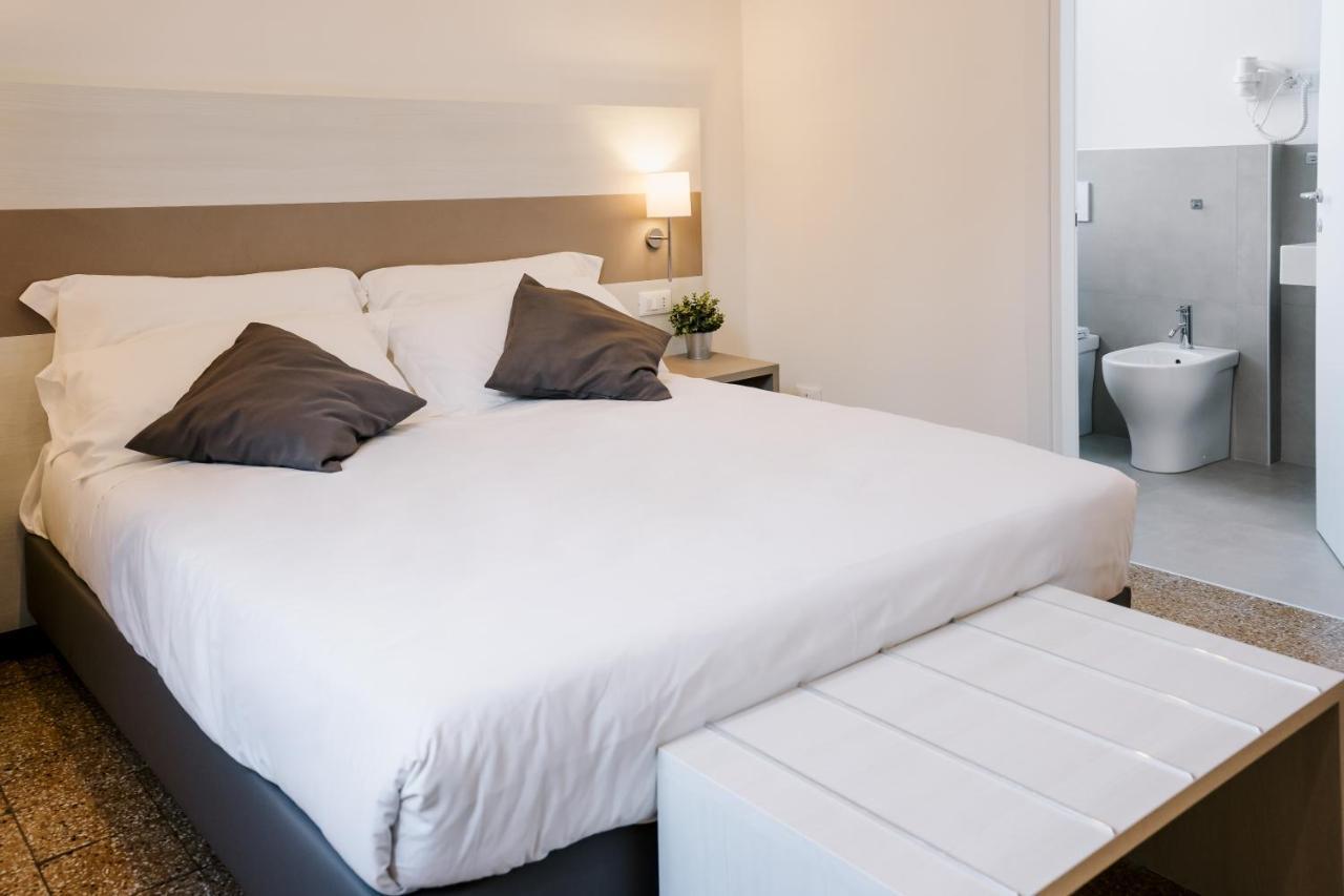 Lami Room & Apartment Кастел Сан Пиетро Терме Екстериор снимка
